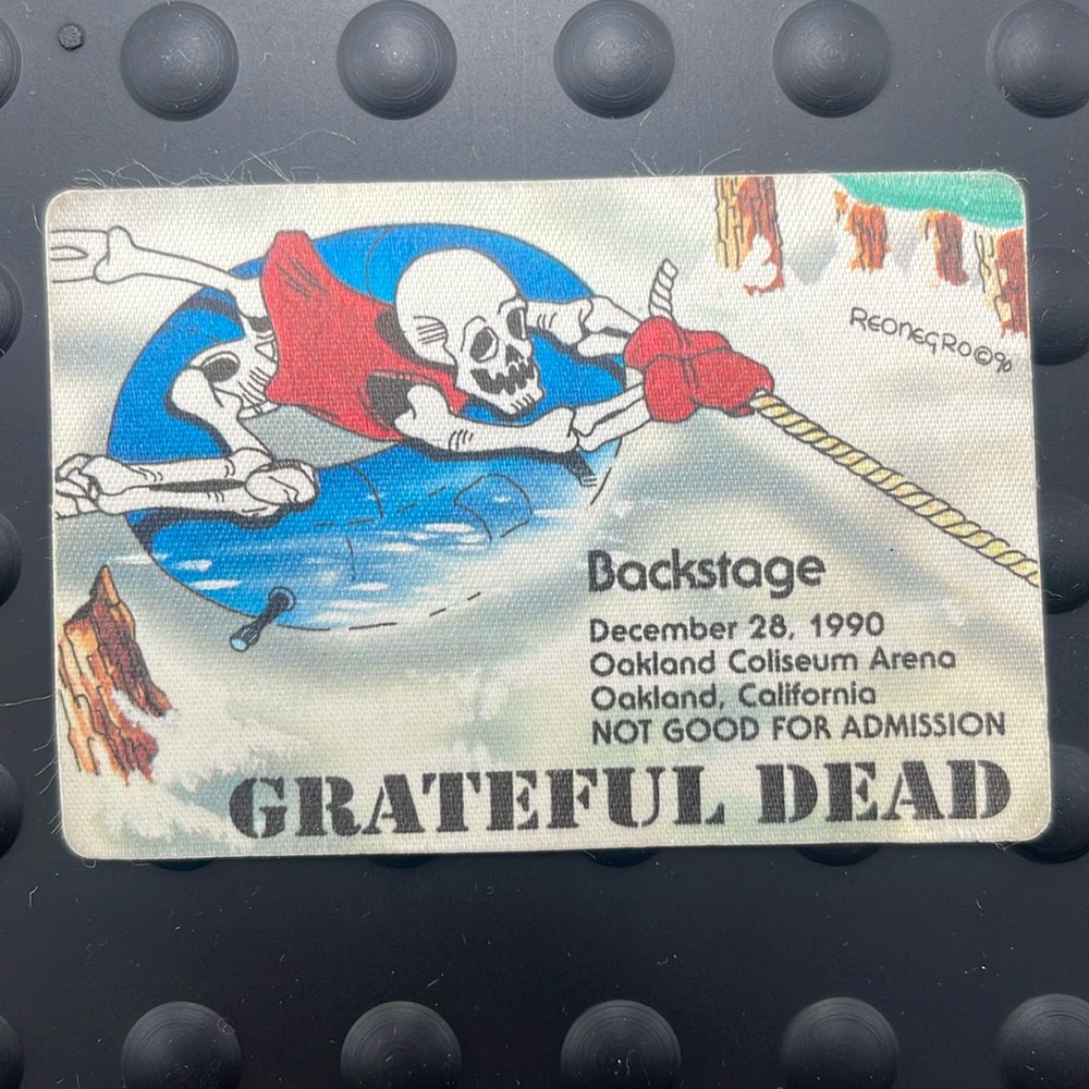 Grateful Dead 12/28/90 Backstage Pass